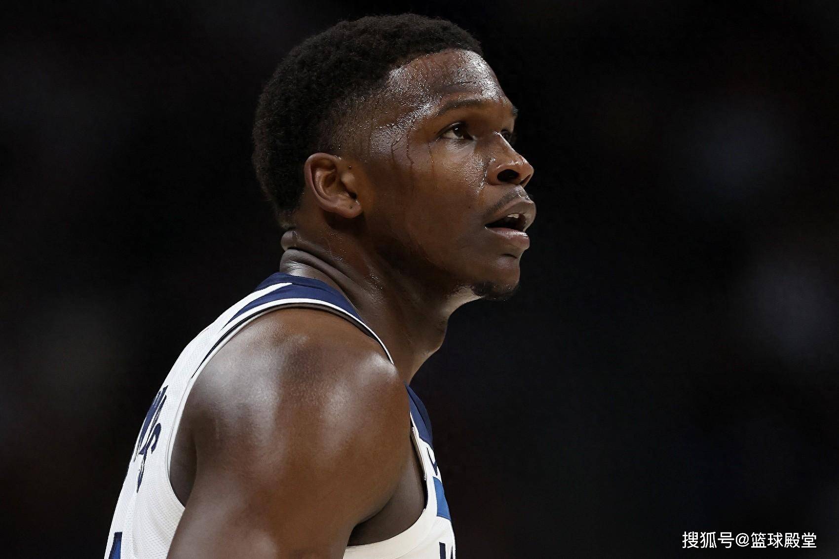 西汉姆转会期状态回暖今晨拉齐奥备战NBA常规赛，蒂姆在独行侠比赛中出色防守瞬间刷屏的简单介绍
